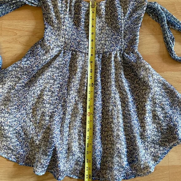 For Love and Lemons Kiss Me dress in a floral blue - Picture 9 of 14